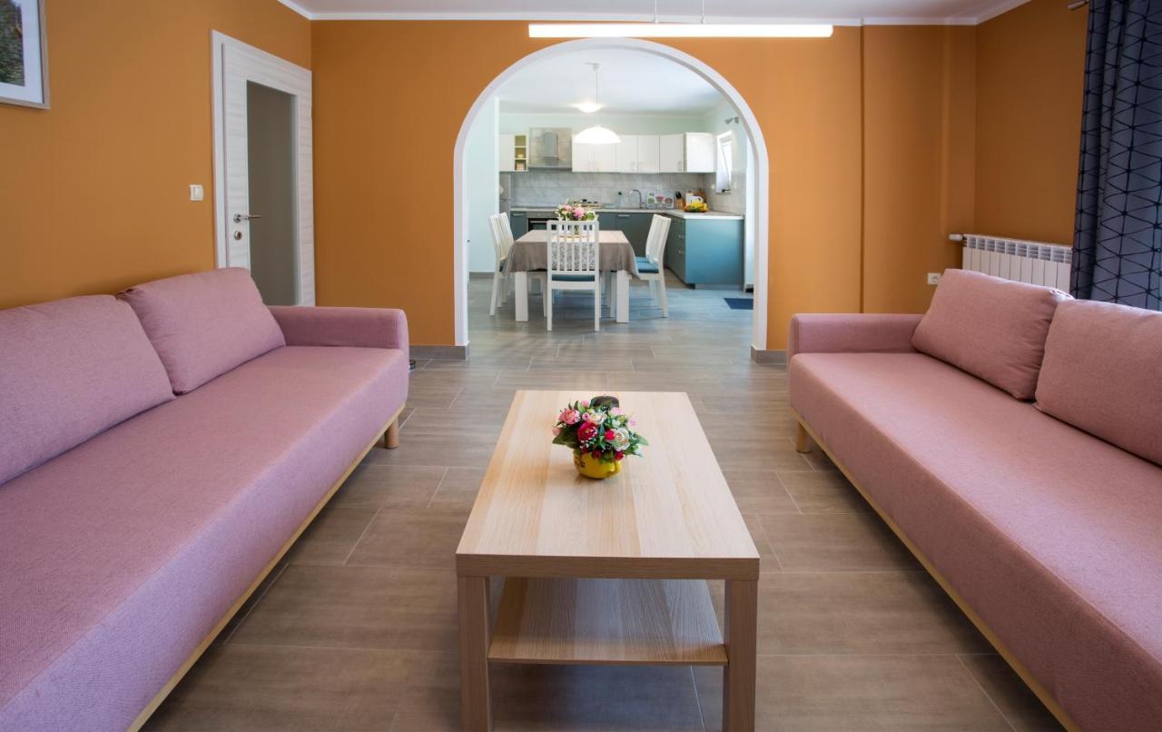 Apartman Lori Кастав Экстерьер фото