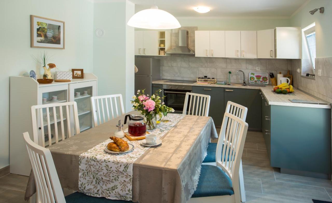 Apartman Lori Кастав Экстерьер фото